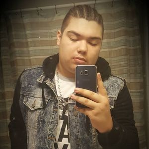 Meet your Posher, Daniel